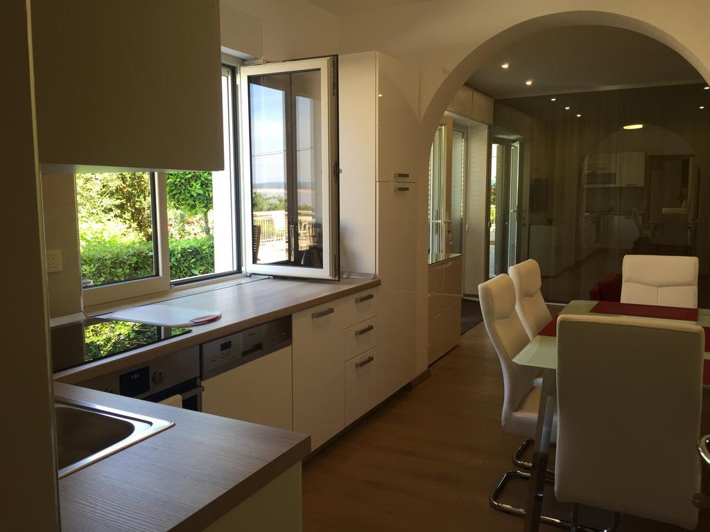 Apartments & Rooms Marina Dramalj Bagian luar foto